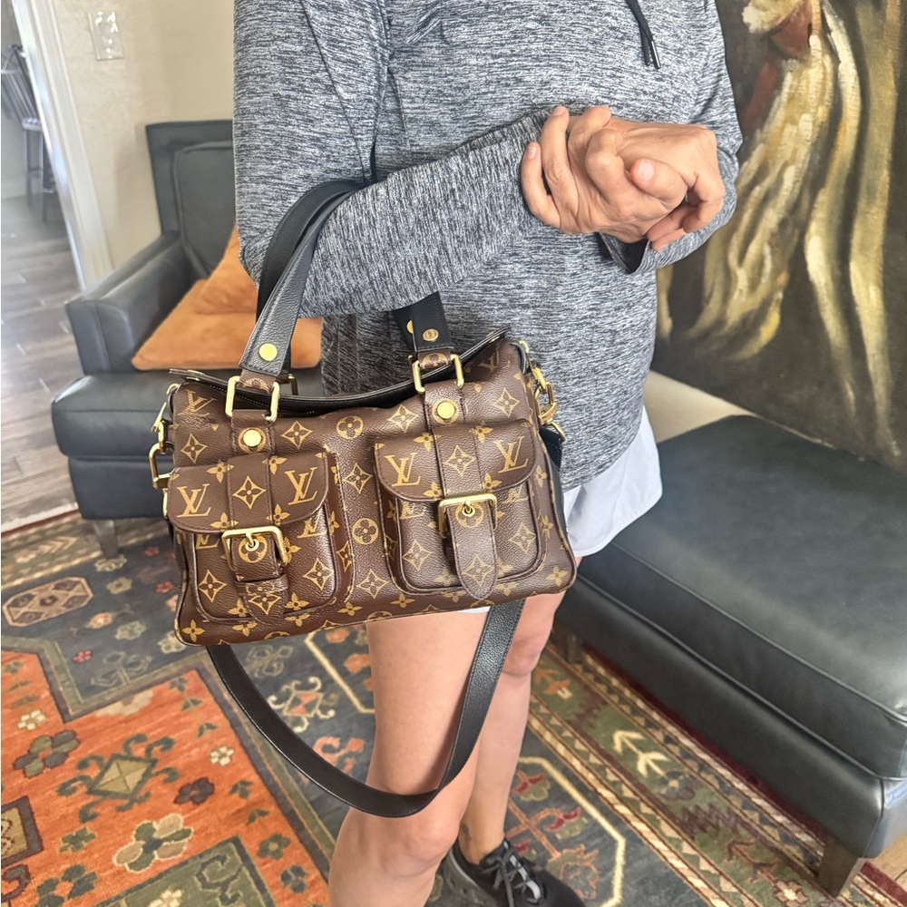LOUIS VUITTON - Black Manhattan R1.248 - Picture 15 of 16